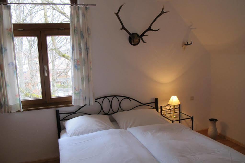 גרמיש-פרטנקירכן Apartments Alte Villa מראה חיצוני תמונה