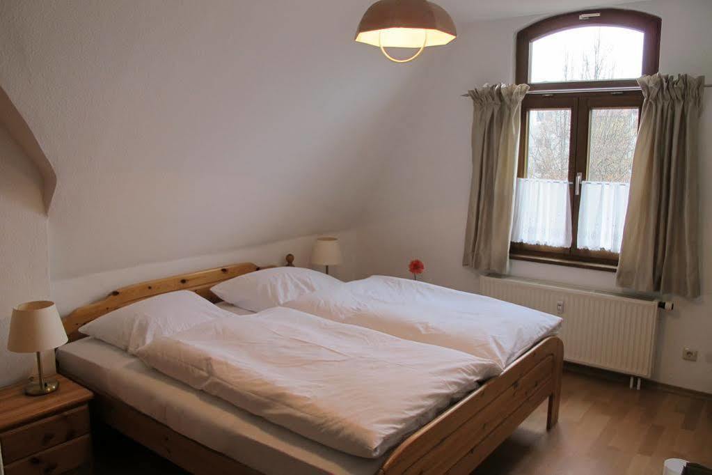 גרמיש-פרטנקירכן Apartments Alte Villa מראה חיצוני תמונה